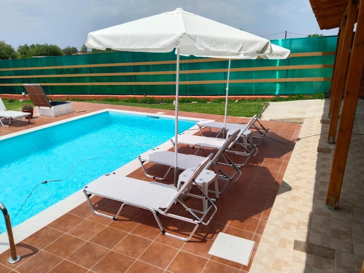 Villa Maria swimming pool apartment Nea Skioni Esterno foto