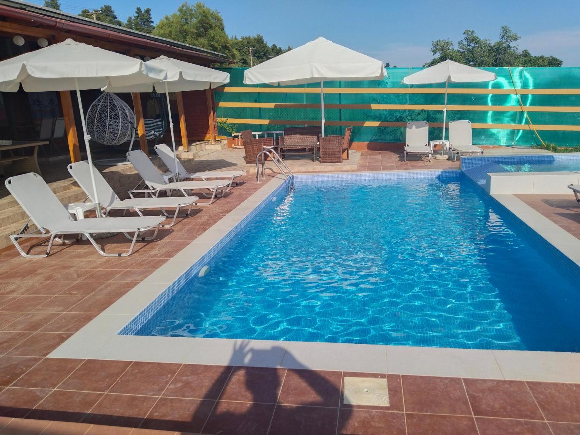 Villa Maria swimming pool apartment Nea Skioni Esterno foto